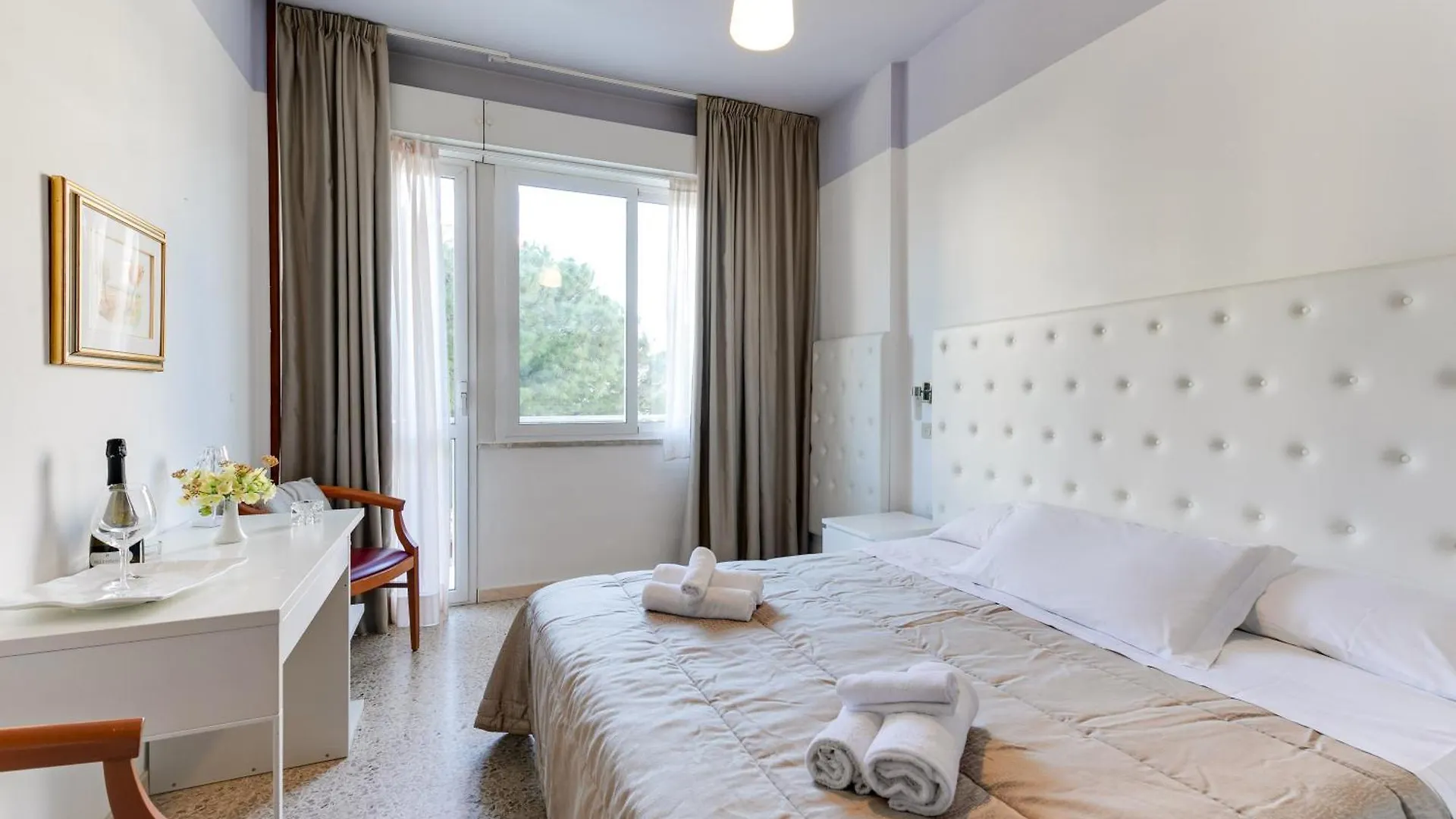 ***  Hotel La Perla Rimini Włochy